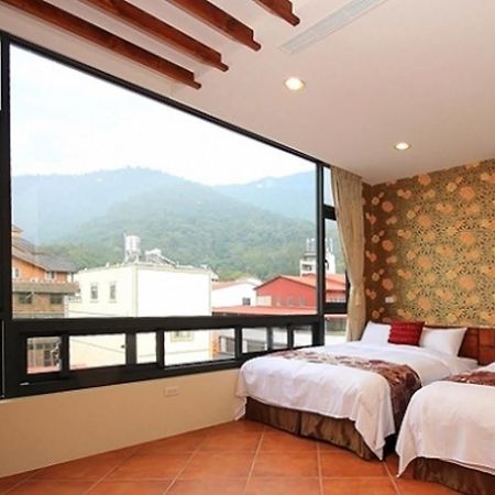 Shi Su Wan Jia Homestay I Nantou Exteriör bild